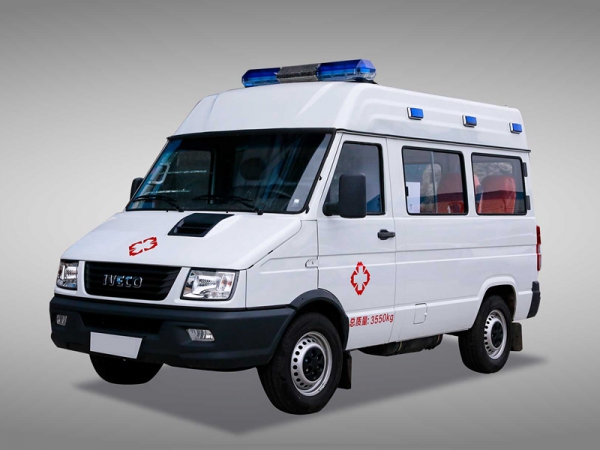 依維柯救護車